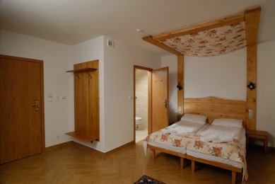 Talvinen maisema Montenero Resort & Span ympärillä